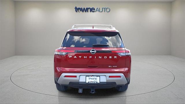 Photo of 2022 Scarlet Ember Tintcoat Nissan Pathfinder