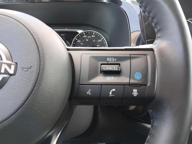 Photo of 2022 Scarlet Ember Tintcoat Nissan Pathfinder