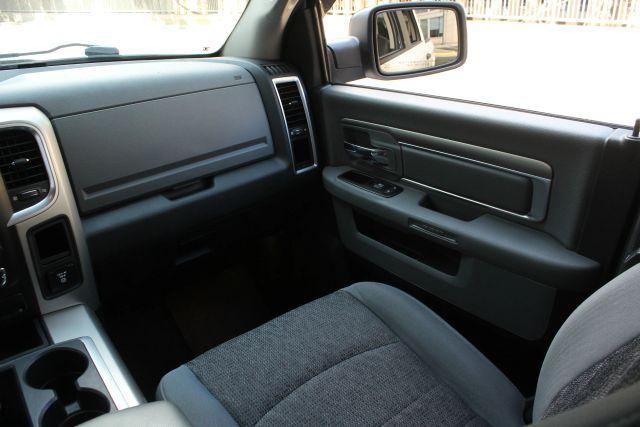 Photo of 2014 White RAM 1500