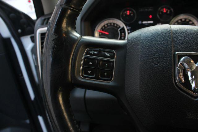 Photo of 2014 White RAM 1500