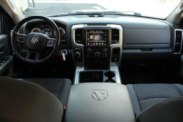 Photo of 2014 White RAM 1500