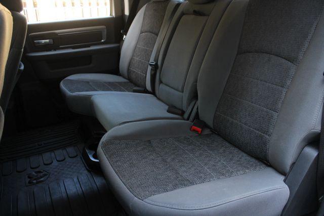 Photo of 2014 White RAM 1500