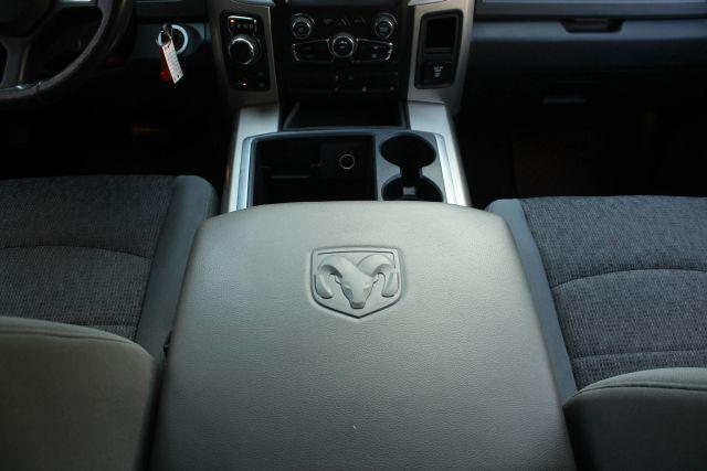 Photo of 2014 White RAM 1500