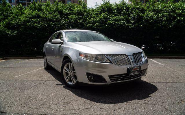2011 Lincoln MKS
