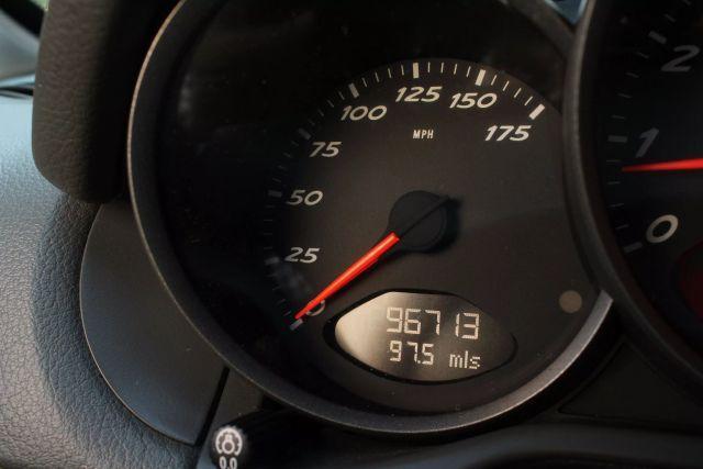 Photo of 2007 Gray Porsche Boxster