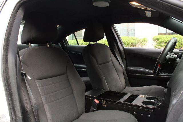 Photo of 2014 White Dodge Charger