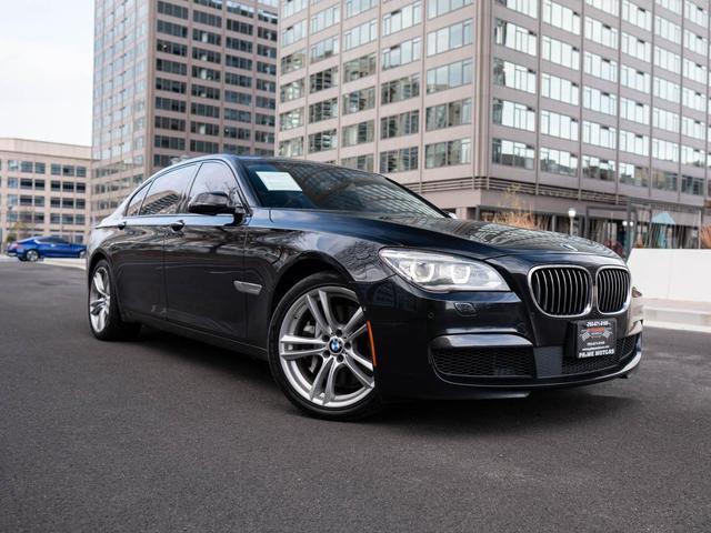 2015 BMW 750