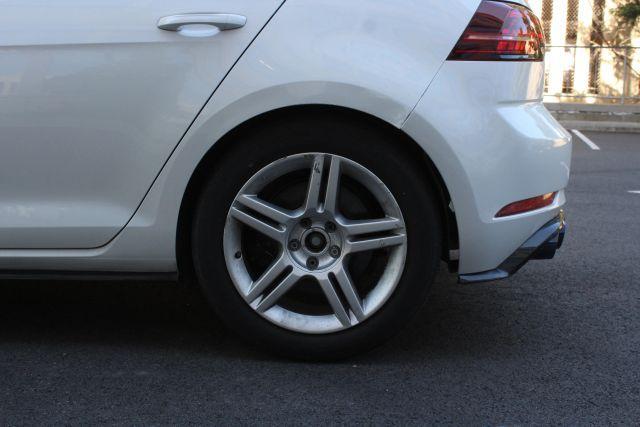 Photo of 2018  Volkswagen Golf R