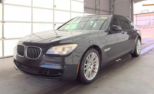 2013 BMW 750