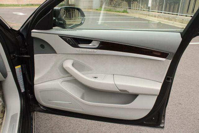 Photo of 2012 Gray Audi A8