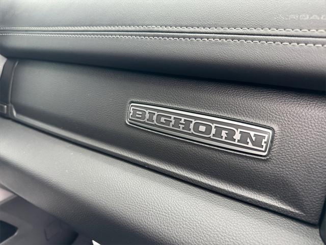 Photo of 2025 Bright White Clearcoat RAM 1500