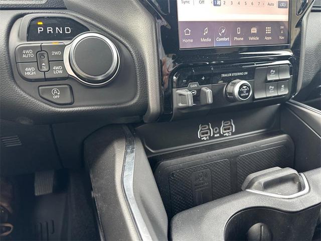 Photo of 2025 Billet Silver Metallic Clearcoat RAM 1500