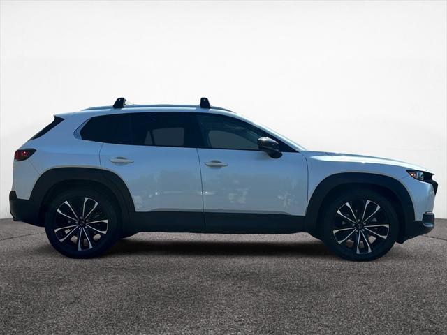 Photo of 2023 Wind Chill Pearl Mazda CX-50