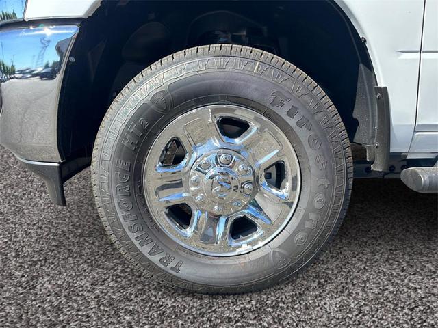 Photo of 2025 Bright White Clearcoat RAM 2500