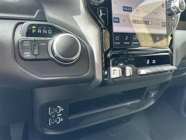 Photo of 2024 Granite Crystal Metallic Clearcoat RAM 2500