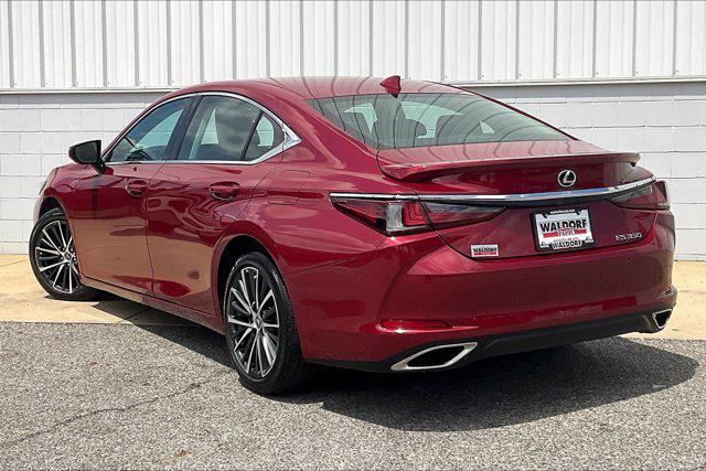 Photo of 2023 Matador Red Mica Lexus ES 350