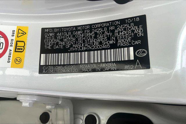 Photo of 2019 Eminent White Pearl Lexus UX 200