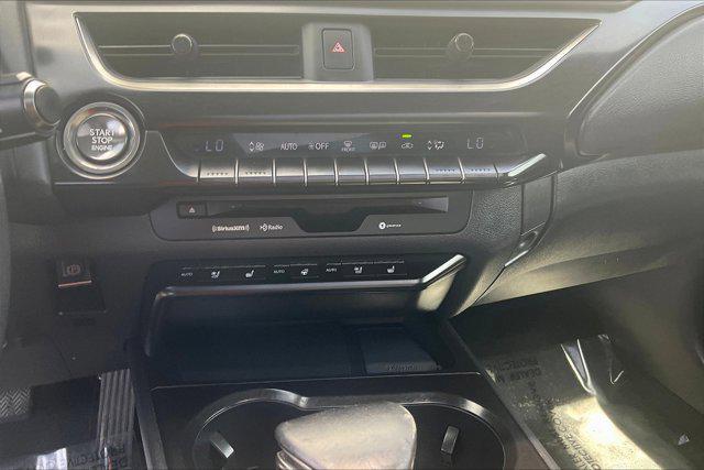 Photo of 2019 Eminent White Pearl Lexus UX 200