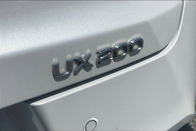 Photo of 2019 Eminent White Pearl Lexus UX 200