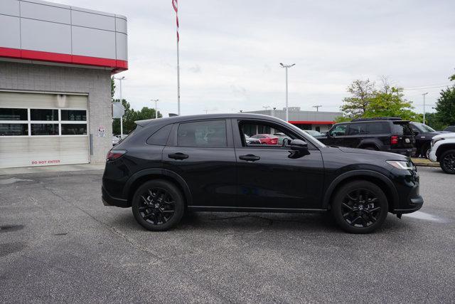 Photo of 2023 Crystal Black Pearl Honda HR-V