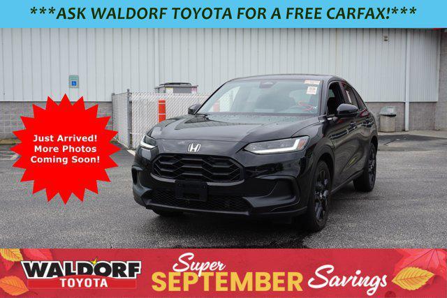 Photo of 2023 Crystal Black Pearl Honda HR-V