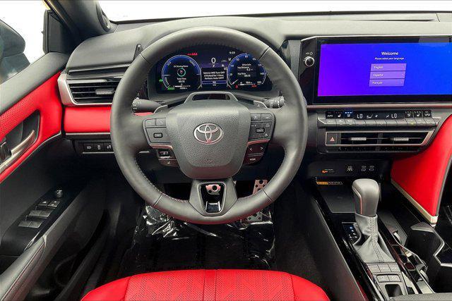 Photo of 2025 Midnight Black Metallic Toyota Camry
