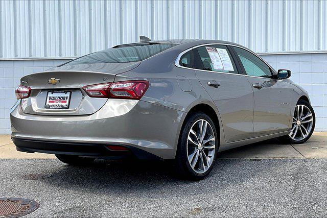 Photo of 2022 Mineral Gray Metallic Chevrolet Malibu