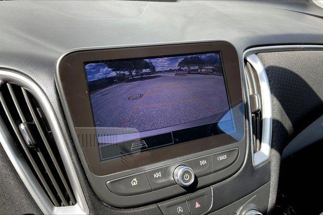 Photo of 2022 Mineral Gray Metallic Chevrolet Malibu