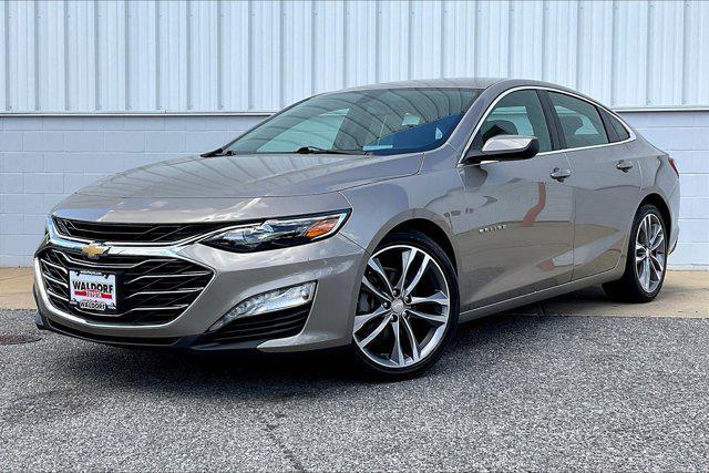 Photo of 2022 Mineral Gray Metallic Chevrolet Malibu