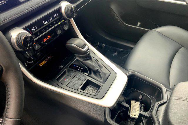 Photo of 2024 Midnight Black Metallic Toyota RAV4