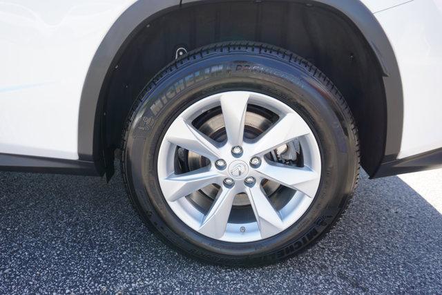 Photo of 2017 Eminent White Pearl Lexus RX 350