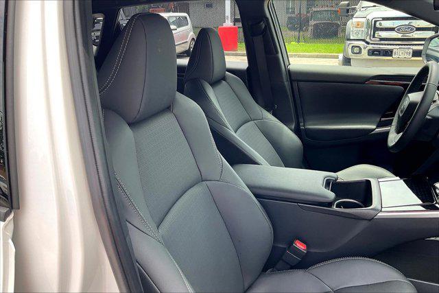 Photo of 2024 Wind Chill Pearl w/Black Roof Toyota bZ4X