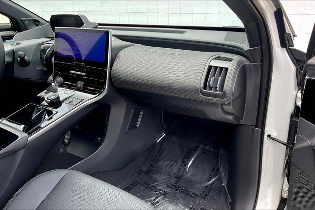 Photo of 2024 Wind Chill Pearl w/Black Roof Toyota bZ4X
