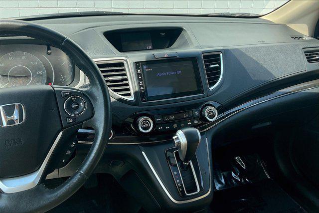 Photo of 2016 White Diamond Pearl Honda CR-V