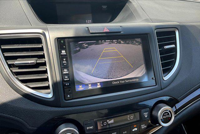 Photo of 2016 White Diamond Pearl Honda CR-V