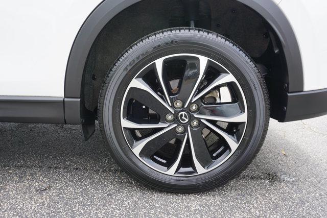 Photo of 2023 Rhodium White Metallic Mazda CX-5