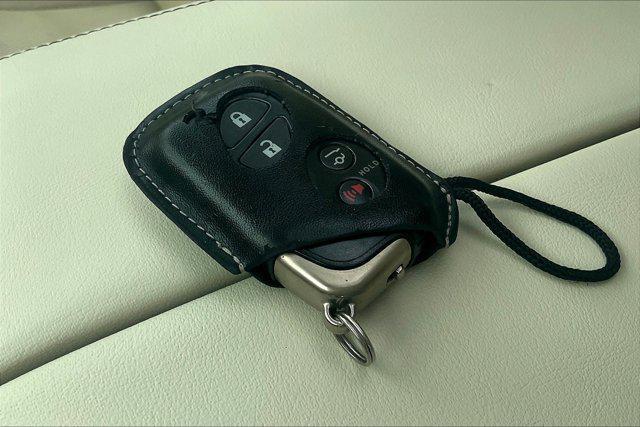 Photo of 2019 Starfire Pearl Lexus GX 460