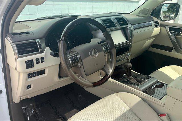 Photo of 2019 Starfire Pearl Lexus GX 460