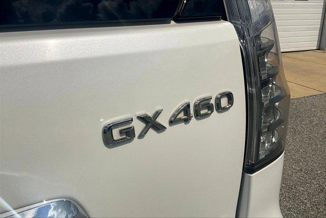 Photo of 2019 Starfire Pearl Lexus GX 460