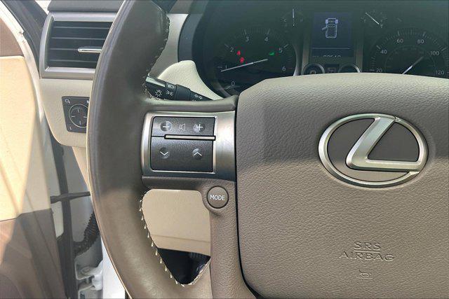 Photo of 2019 Starfire Pearl Lexus GX 460