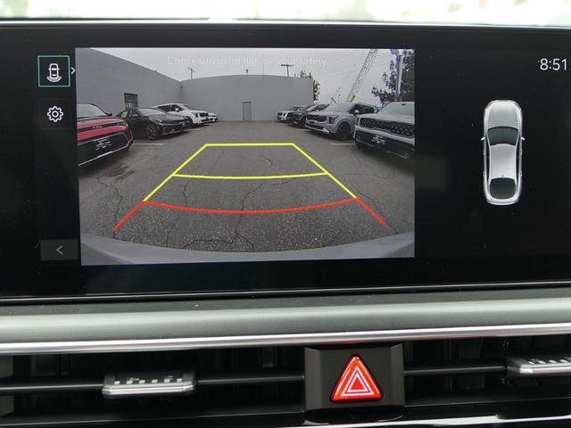 Photo of 2025 Wolf Gray Kia K5
