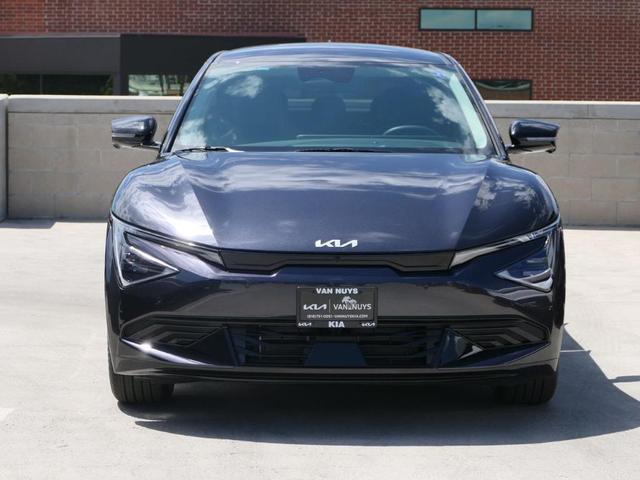 Photo of 2025 Metal Kia EV6