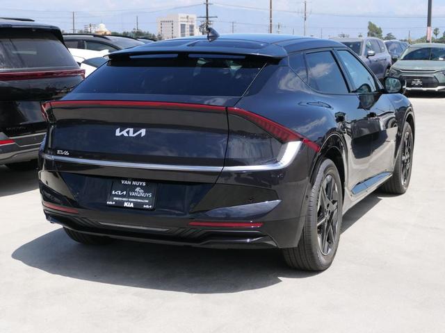Photo of 2025 Metal Kia EV6
