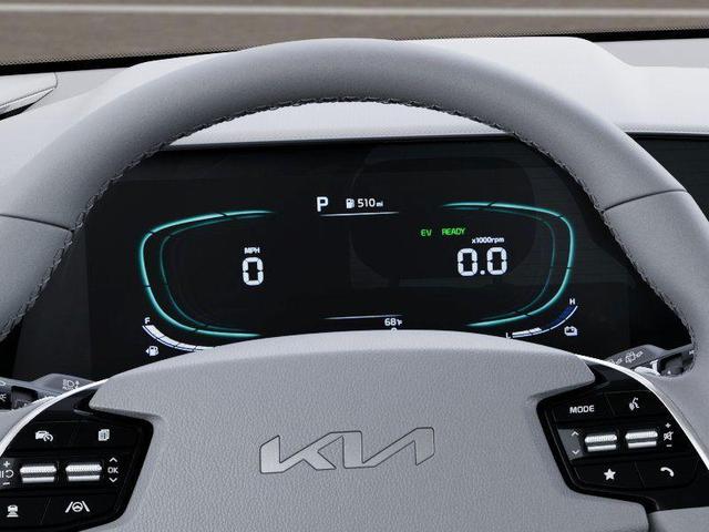 Photo of 2025 Runway Red Kia Niro