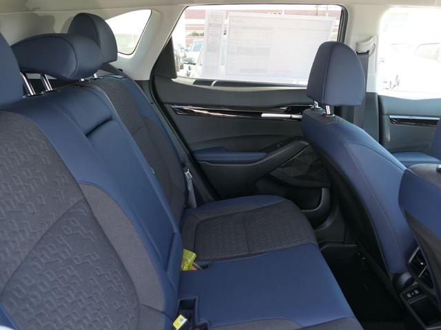 Photo of 2025 Gravity Gray Kia Seltos
