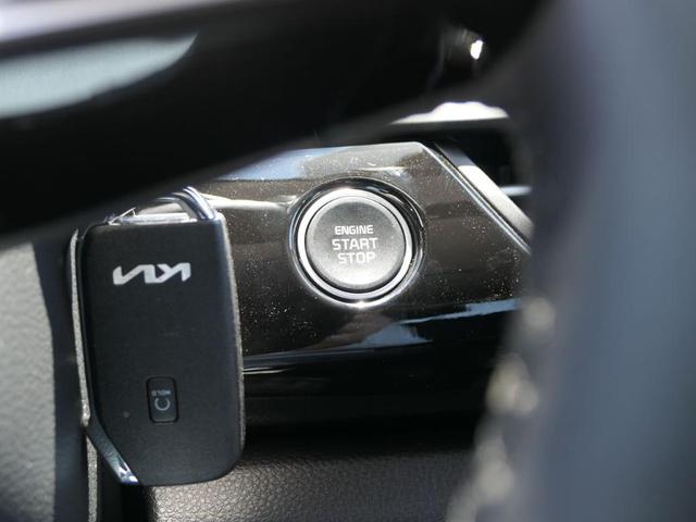Photo of 2025 Gravity Gray Kia Seltos
