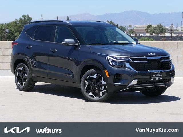 Photo of 2025 Gravity Gray Kia Seltos