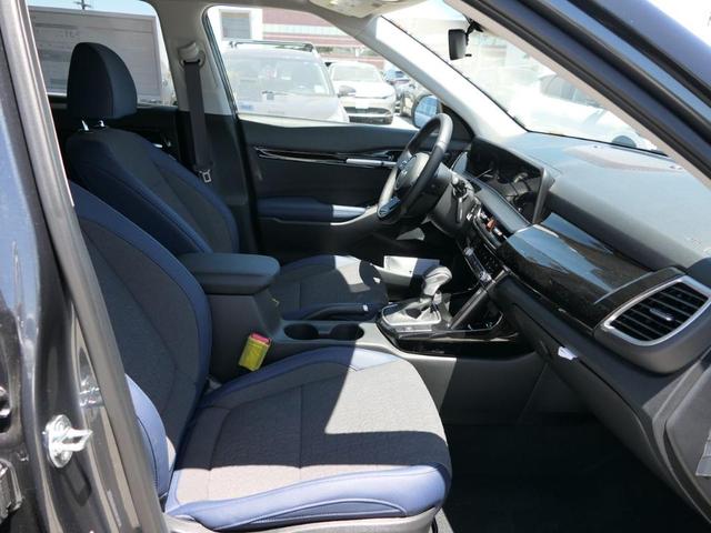 Photo of 2025 Gravity Gray Kia Seltos