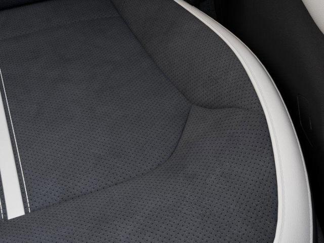 Photo of 2025 Ebony Kia EV6