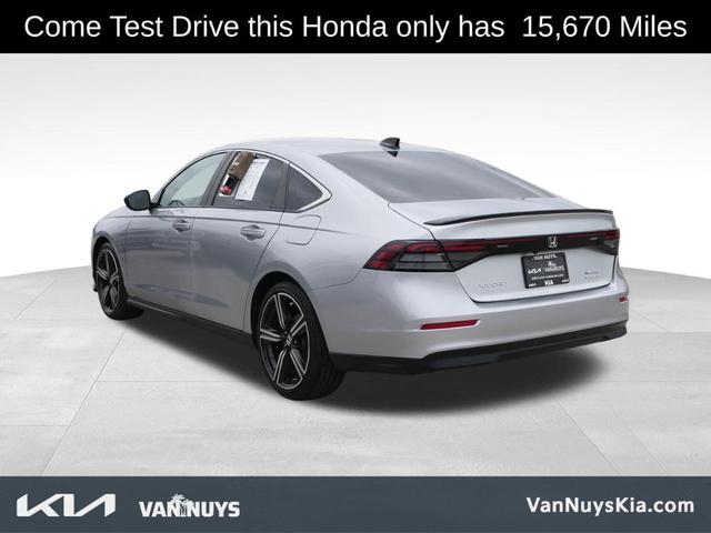 Photo of 2024 Solar Silver Metallic Honda Accord Hybrid
